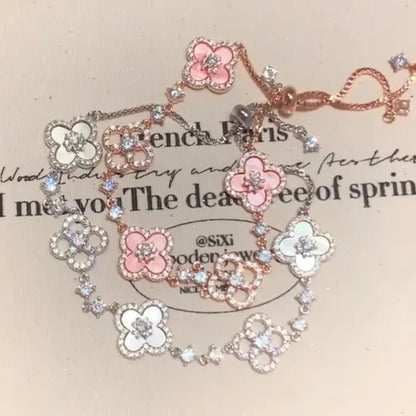 Bracelet Trèfle Sakura Élégante