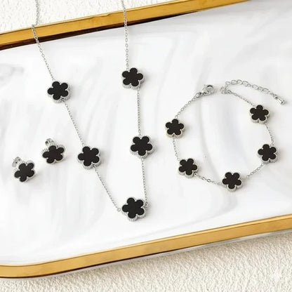 Collier Trèfle Élégance Porte Chance avec Ensemble Assorti
