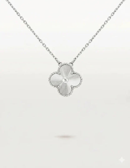 Collier Trèfle Porte Chance Élégance